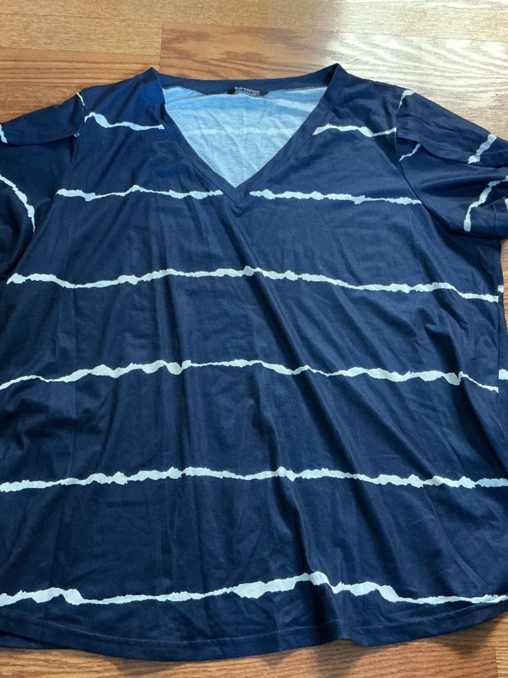 BloomChic White & Blue Striped Short Tulip Sleeve T~Shirt Size 3X (22/24)